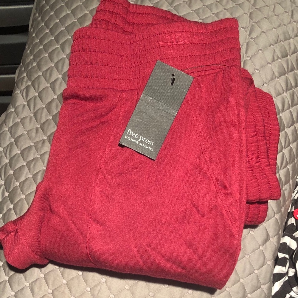 Sleepwear - Picture 4 of 4